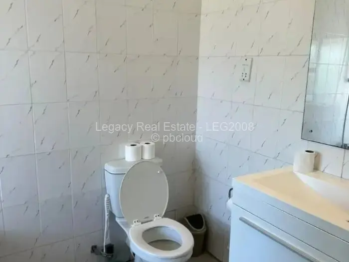 Townhouse/Cluster to Rent in Avondale West, Harare