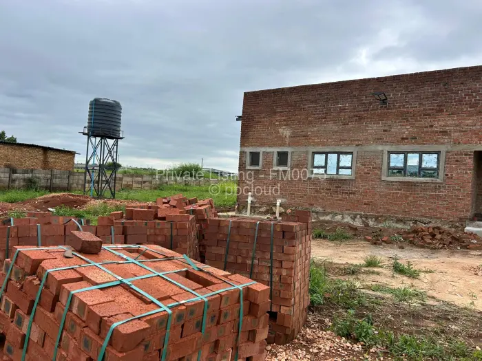 Warehouse/Industrial to Rent in Chinhoyi, Chinhoyi