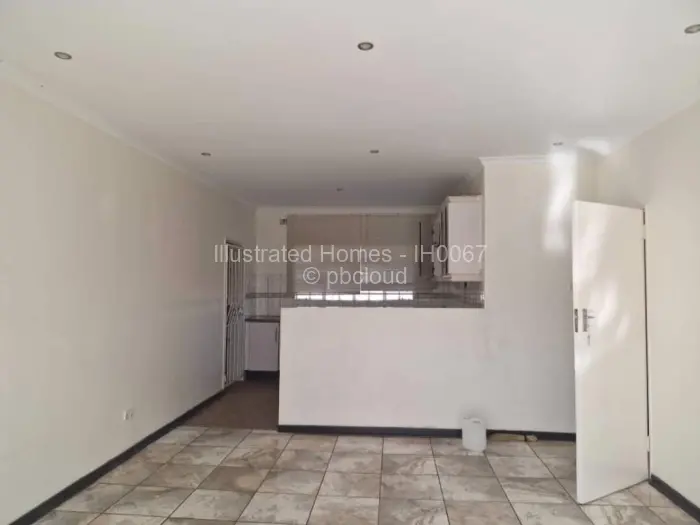 Townhouse/Cluster for Sale in Meyrick Park, Harare