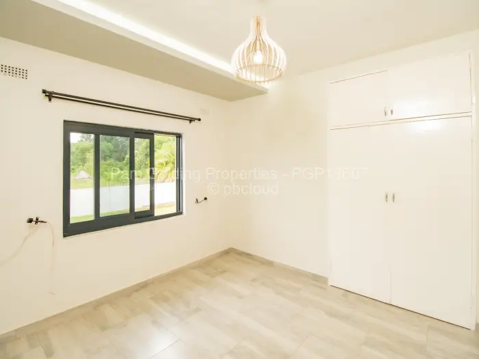 5 Bedroom House for Sale in Philadelphia, Harare