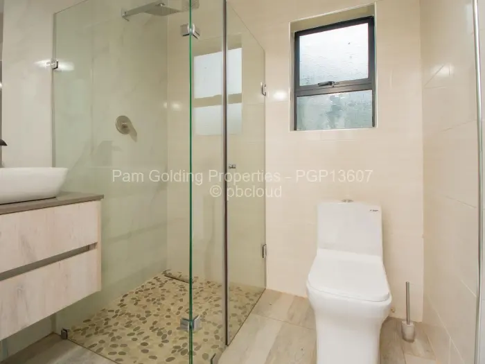 5 Bedroom House for Sale in Philadelphia, Harare