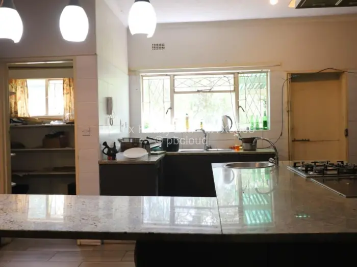 4 Bedroom House for Sale in Chisipite, Harare
