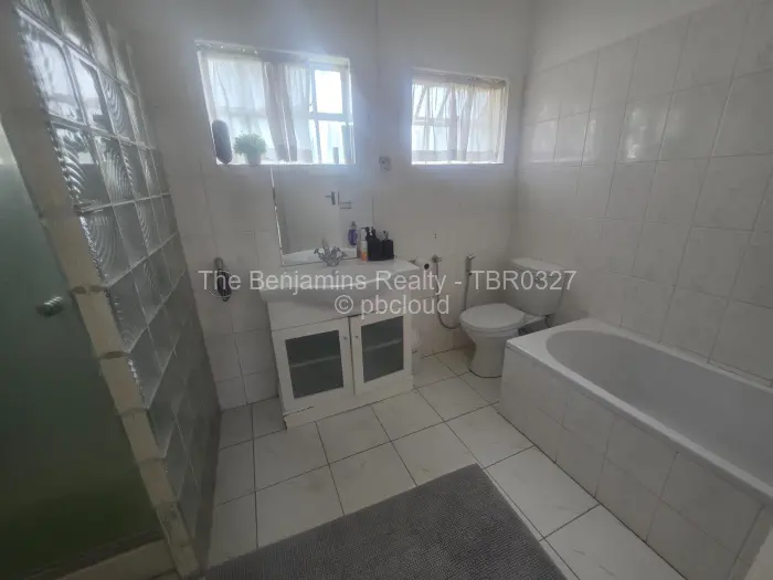 4 Bedroom House to Rent in Mount Pleasant, Harare