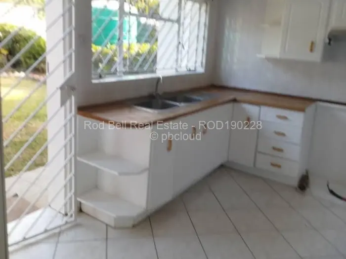 Townhouse/Cluster to Rent in Greendale, Harare