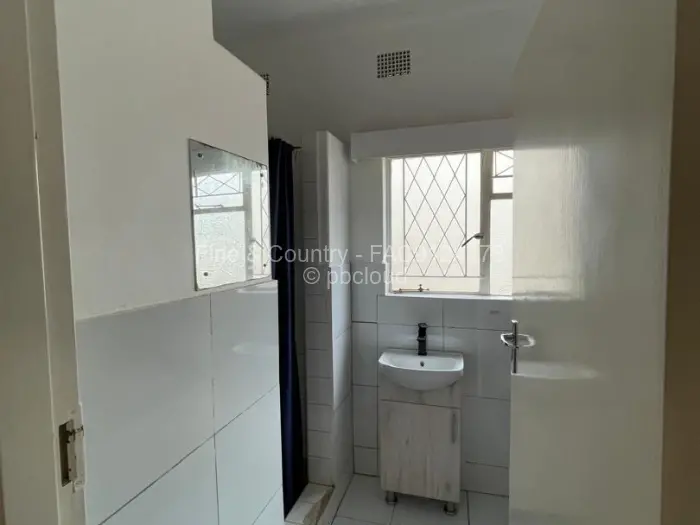 Office to Rent in Alexandra Park, Harare