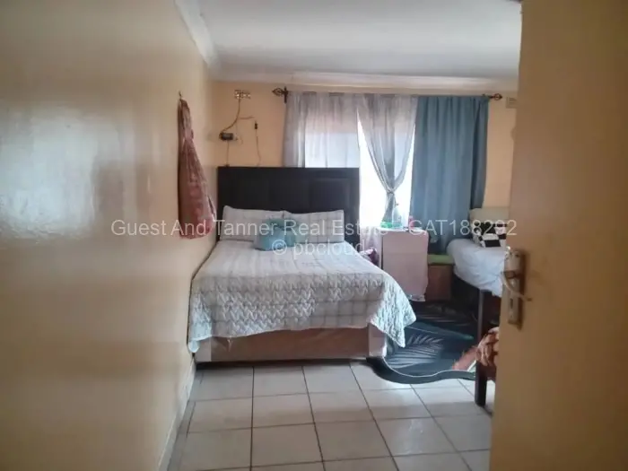 3 Bedroom House for Sale in Mainway Meadows, Harare