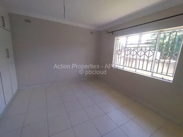 Townhouse/Cluster to Rent in Greendale, Harare