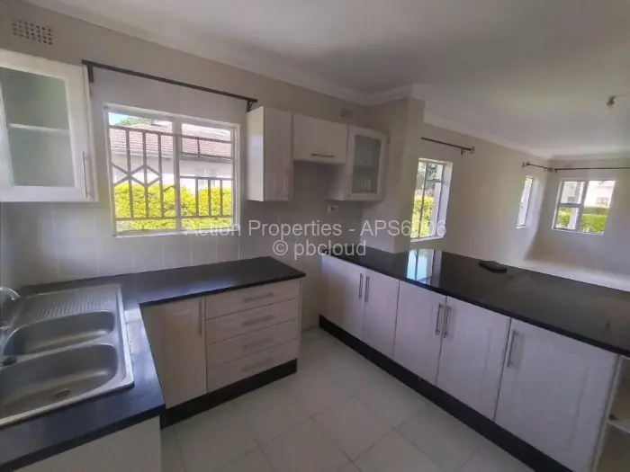 Townhouse/Cluster to Rent in Greendale, Harare