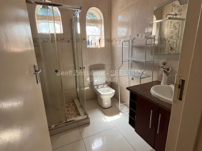 5 Bedroom House for Sale in Helensvale, Harare