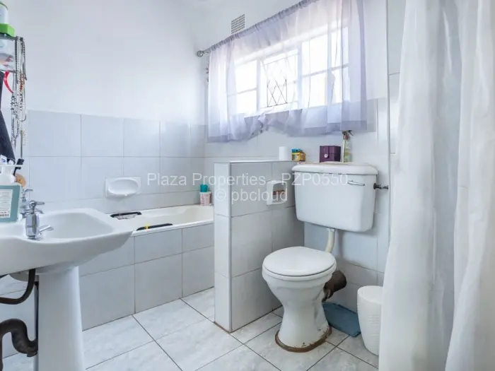 4 Bedroom House for Sale in Eastlea, Harare