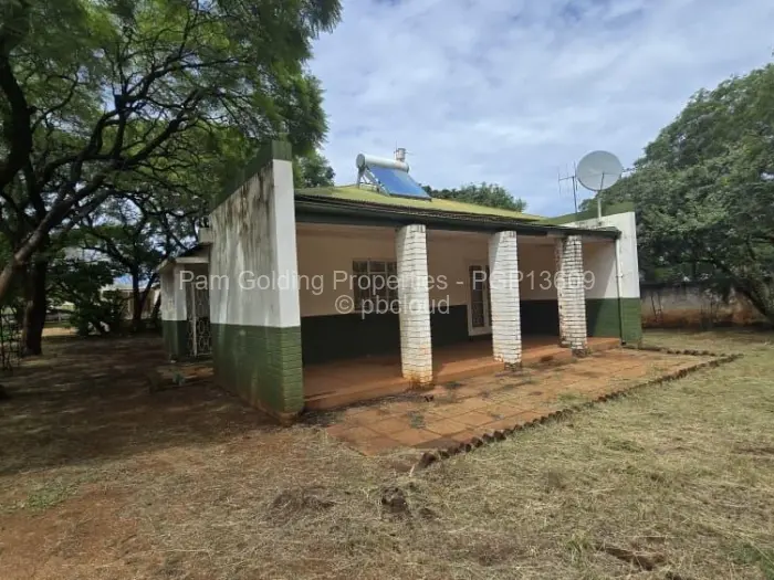 2 Bedroom House for Sale in North End, Bulawayo