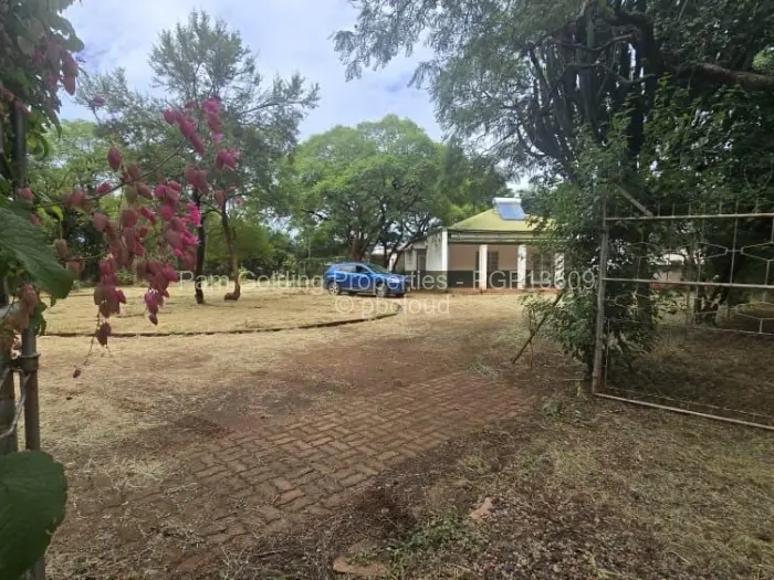 2 Bedroom House for Sale in North End, Bulawayo