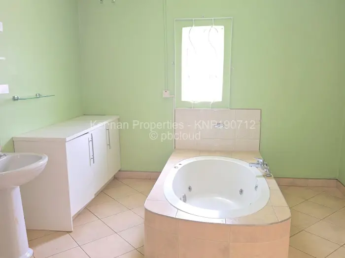 Townhouse/Cluster for Sale in Hogerty Hill, Harare