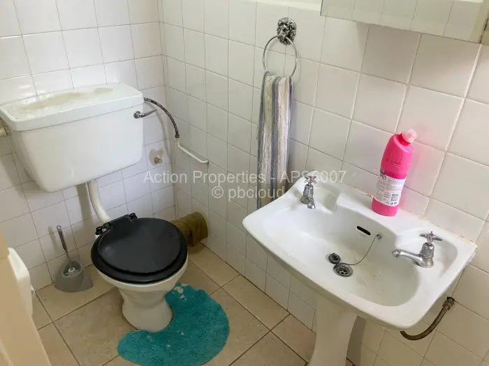 2 Bedroom Cottage/Garden Flat to Rent in Avondale West, Harare