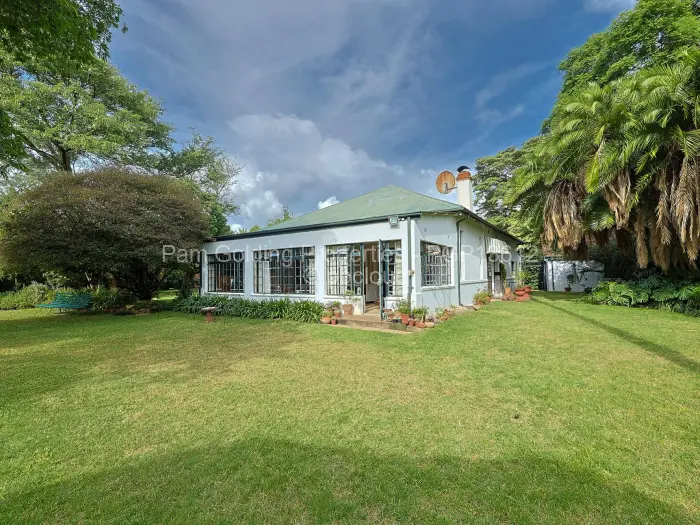 2 Bedroom House for Sale in Newlands, Harare