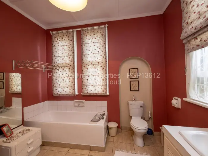 2 Bedroom House for Sale in Newlands, Harare