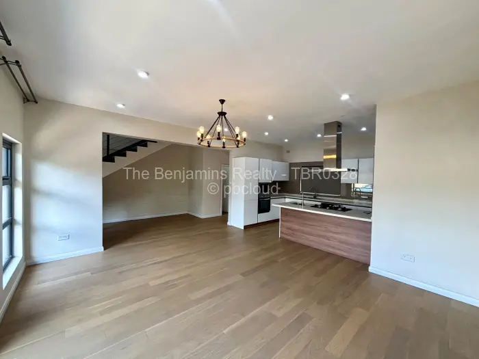 Townhouse/Cluster to Rent in Avondale, Harare