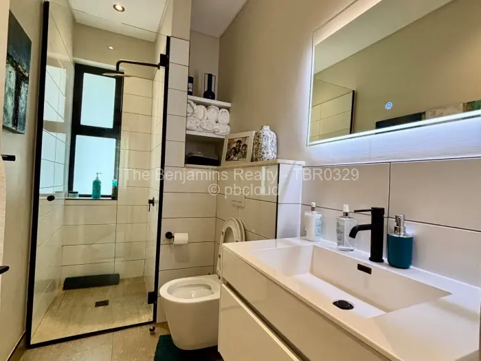 Townhouse/Cluster to Rent in Vainona, Harare