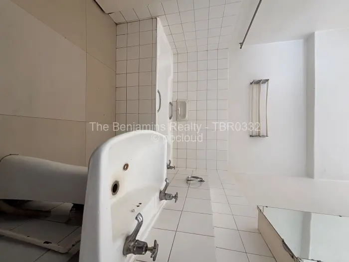 2 Bedroom Cottage/Garden Flat to Rent in Avondale, Harare