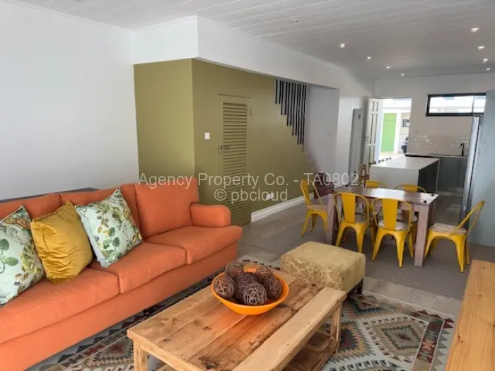 Flat/Apartment to Rent in Newlands, Harare