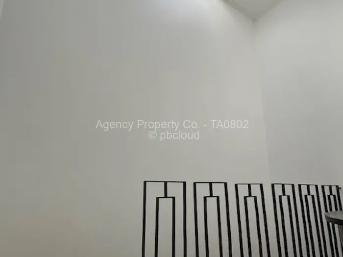 Flat/Apartment to Rent in Newlands, Harare