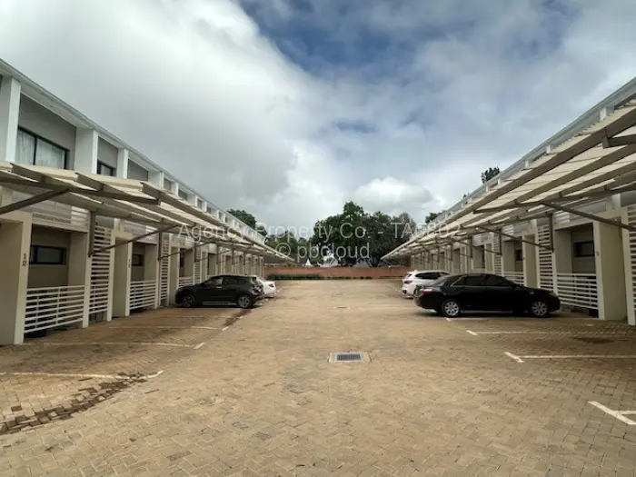 Flat/Apartment to Rent in Newlands