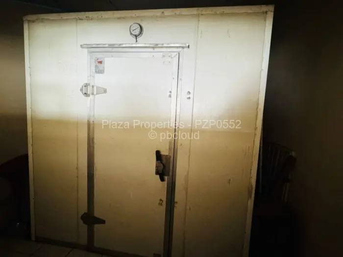 Retail/Shop to Rent in Manresa, Harare