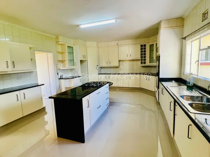 5 Bedroom House to Rent in Borrowdale West, Harare