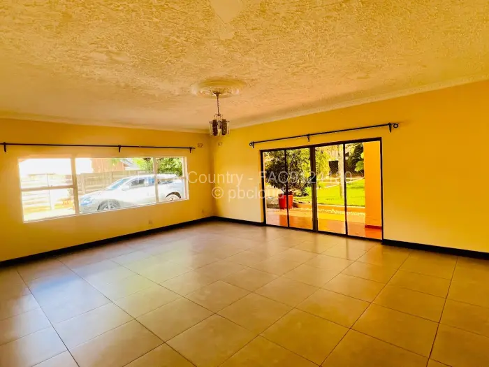 5 Bedroom House to Rent in Borrowdale West, Harare