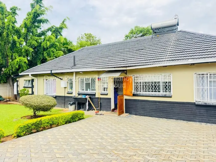 3 Bedroom House for Sale in Avondale West, Harare