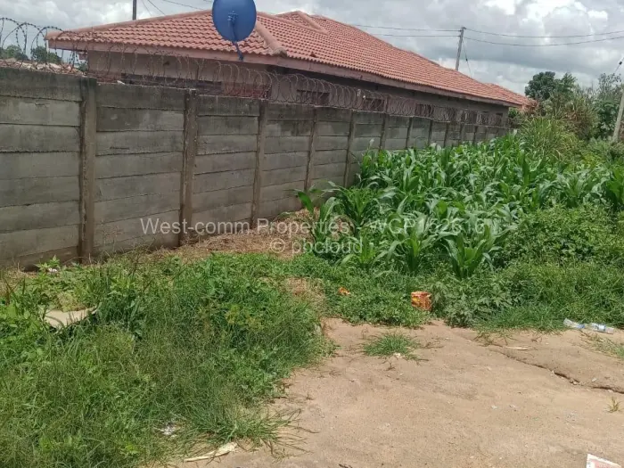 Residential Stand for Sale in Glen View, Harare