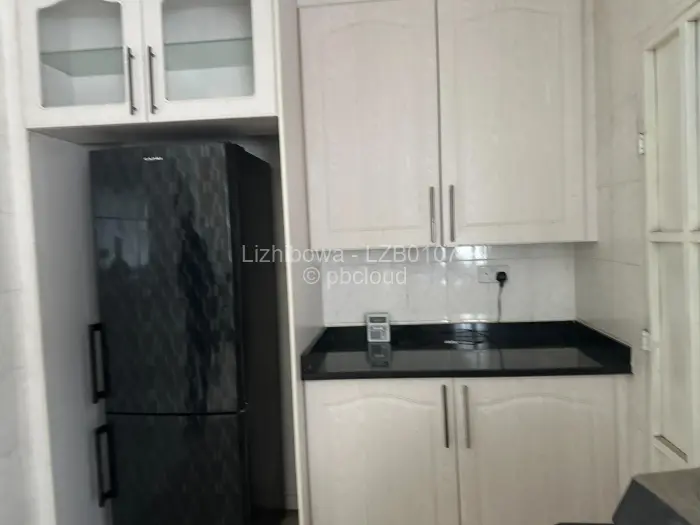 Townhouse/Cluster to Rent in Waterfalls, Harare