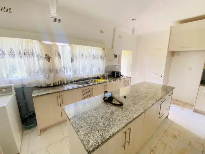 3 Bedroom House to Rent in Borrowdale, Harare