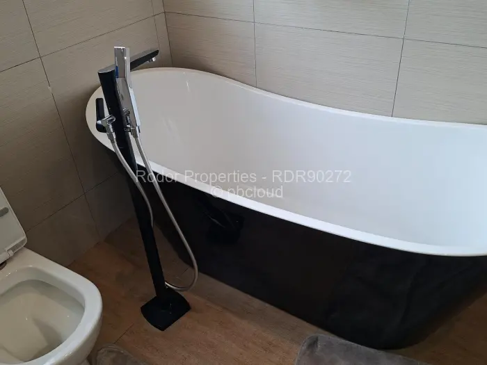 5 Bedroom House for Sale in Hopeville, Bulawayo