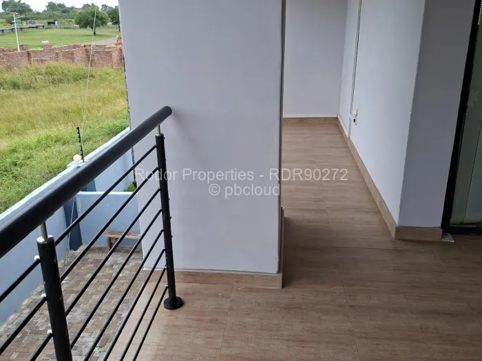 5 Bedroom House for Sale in Hopeville, Bulawayo