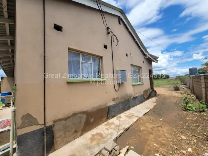 Townhouse/Cluster for Sale in Chiredzi, Chiredzi