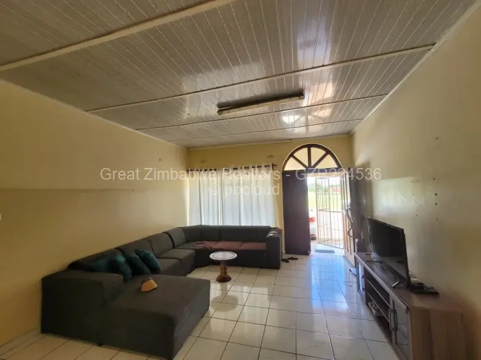 Townhouse/Cluster for Sale in Chiredzi, Chiredzi