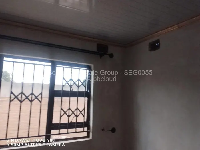 3 Bedroom House to Rent in Tafara, Harare