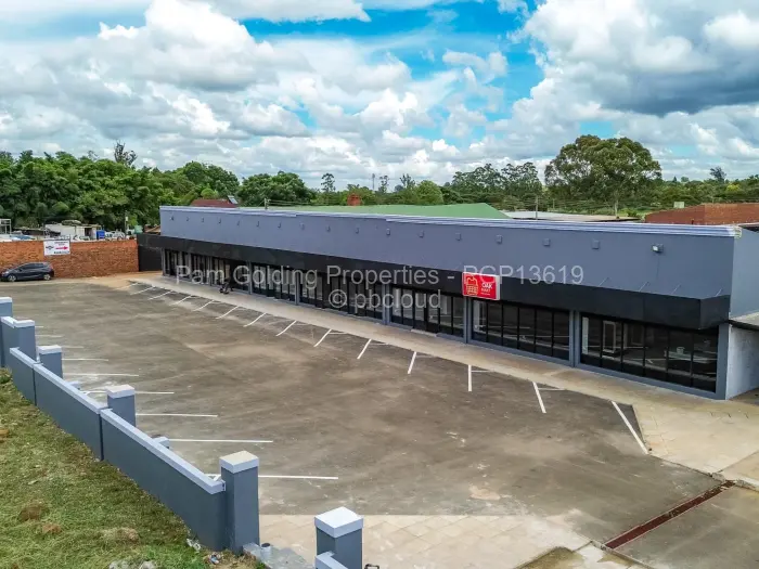 Retail/Shop to Rent in Greendale, Harare
