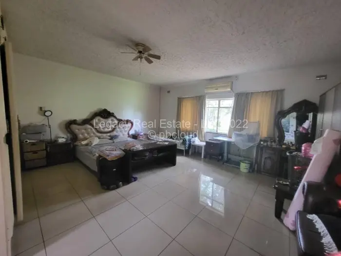 5 Bedroom House for Sale in Mount Pleasant, Harare