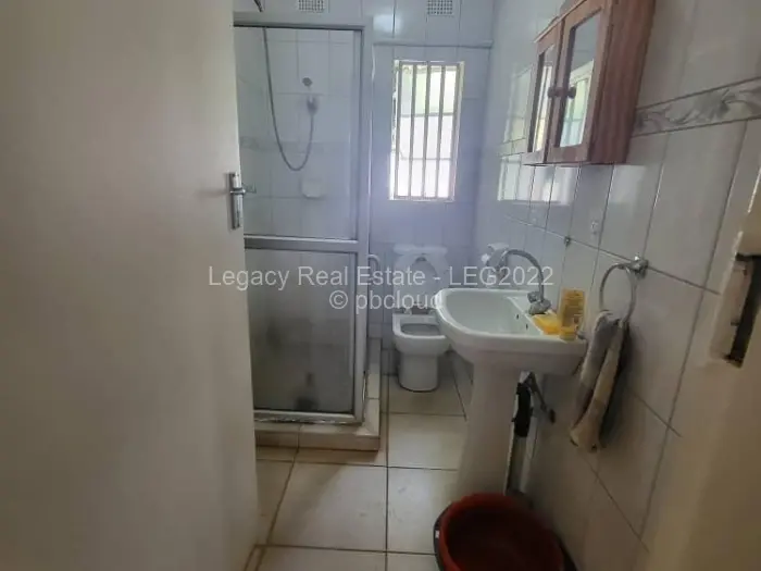 5 Bedroom House for Sale in Mount Pleasant, Harare