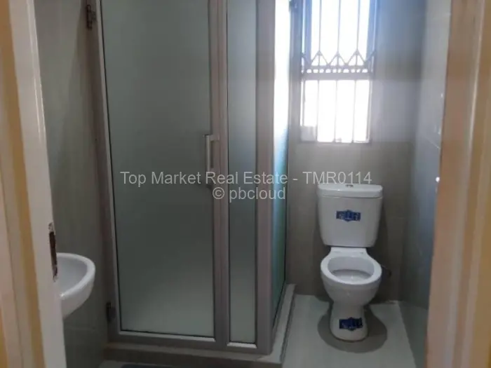 4 Bedroom House to Rent in Ruwa, Ruwa
