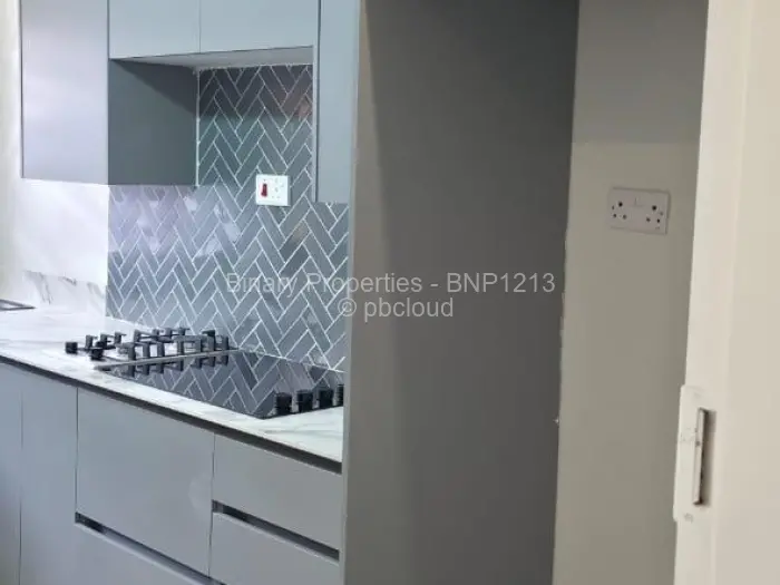 5 Bedroom House to Rent in Southview, Gweru