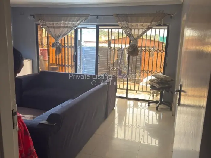 House for Sale in Warren Park, Harare