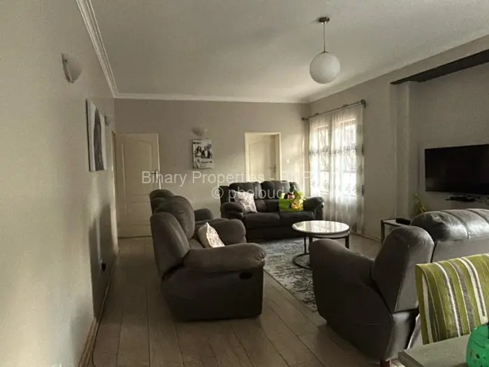 Townhouse/Cluster to Rent in Avondale, Harare