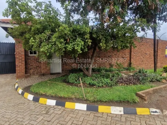 Townhouse/Cluster to Rent in Monavale, Harare