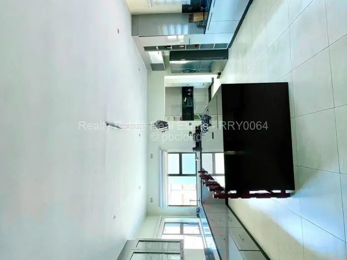 8 Bedroom House to Rent in Shawasha Hills, Harare