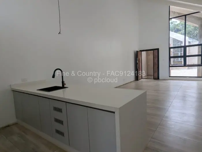 Townhouse/Cluster for Sale in Pomona, Harare