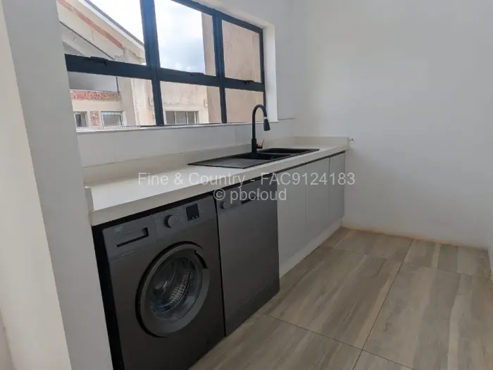 Townhouse/Cluster for Sale in Pomona, Harare