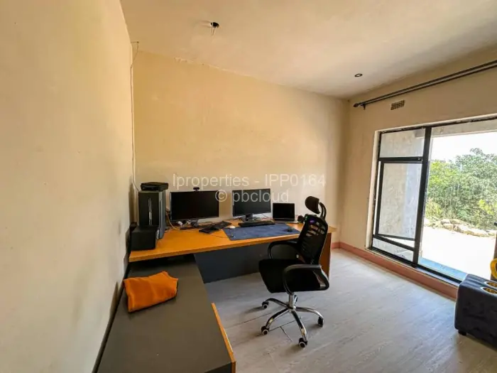 4 Bedroom House for Sale in Crowhill Views, Harare